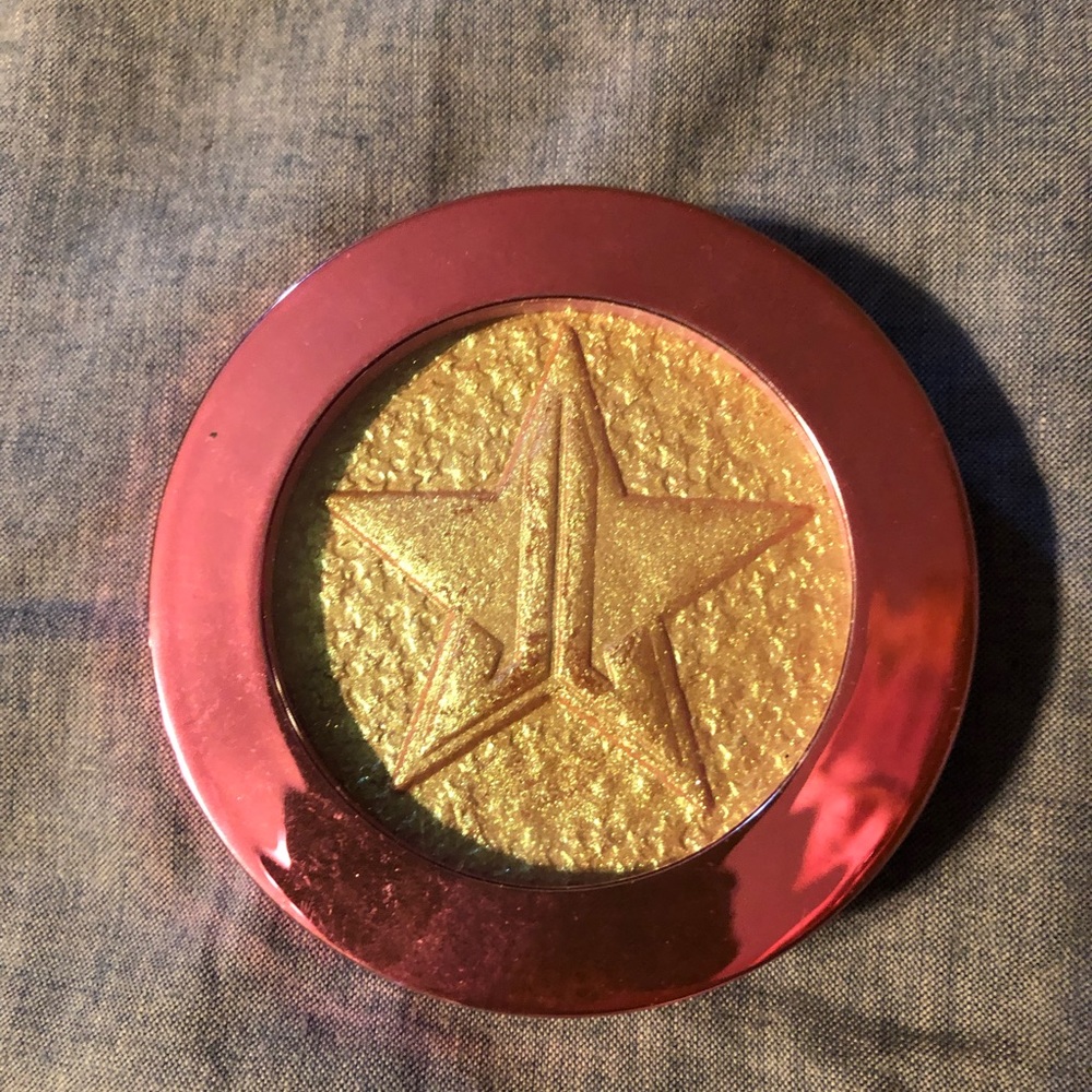 Jeffree Star Supreme Frost in Money Honey